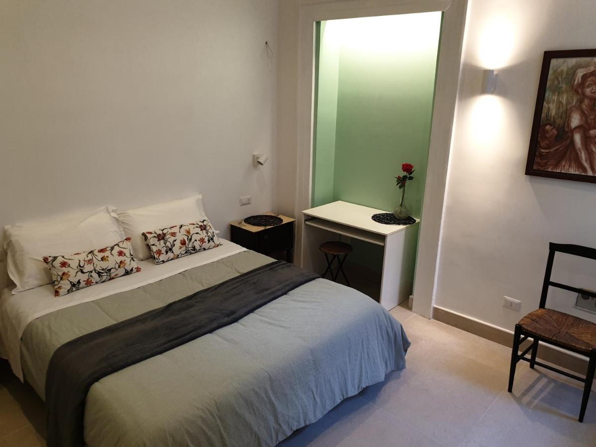 "Infrascata" Cento Metri Dal Mann Apartman Nápoly Szoba fotó